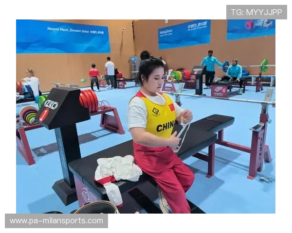 女子举重项目冲刺阶段发力，多项数据达到高标准