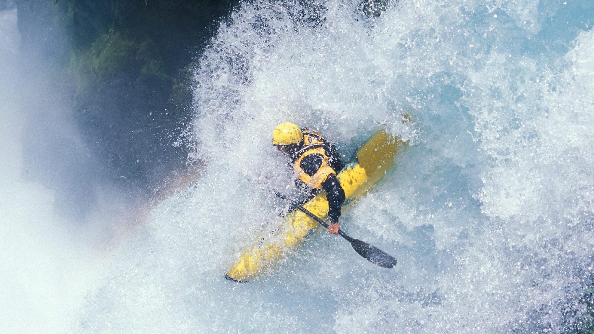 西甲豪门主场取胜 继续保持争冠希望